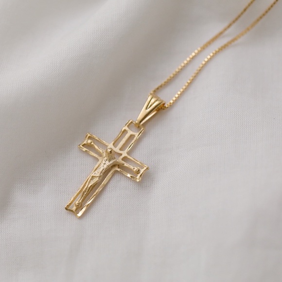 Crucifix Necklace | 18k Gold Filled - Picture 2 of 9